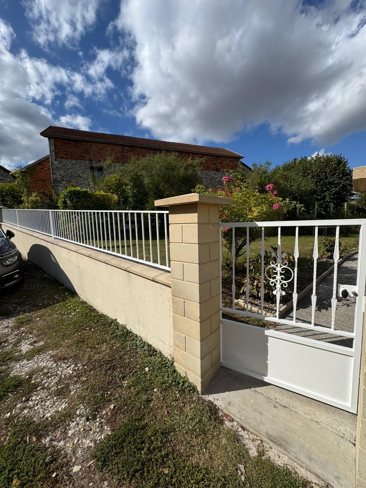 Ravalement façade & clôture — JS Peinture